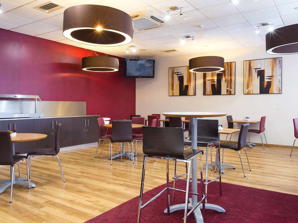 Travelodge Central 莱切斯特 餐厅 照片